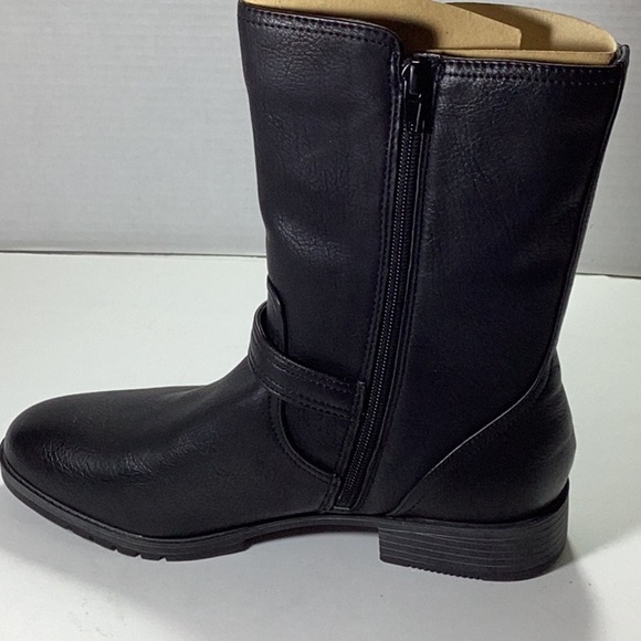 Naturalizer Woman’s Gloriah Black Smooth Boots - Picture 4 of 6